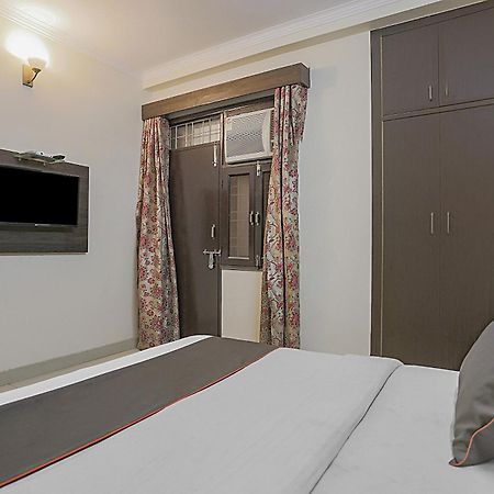 Hotel O Sun Villa Нью-Делі Екстер'єр фото